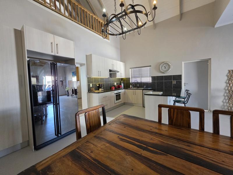 3 Bedroom Property for Sale in Britannia Bay Western Cape